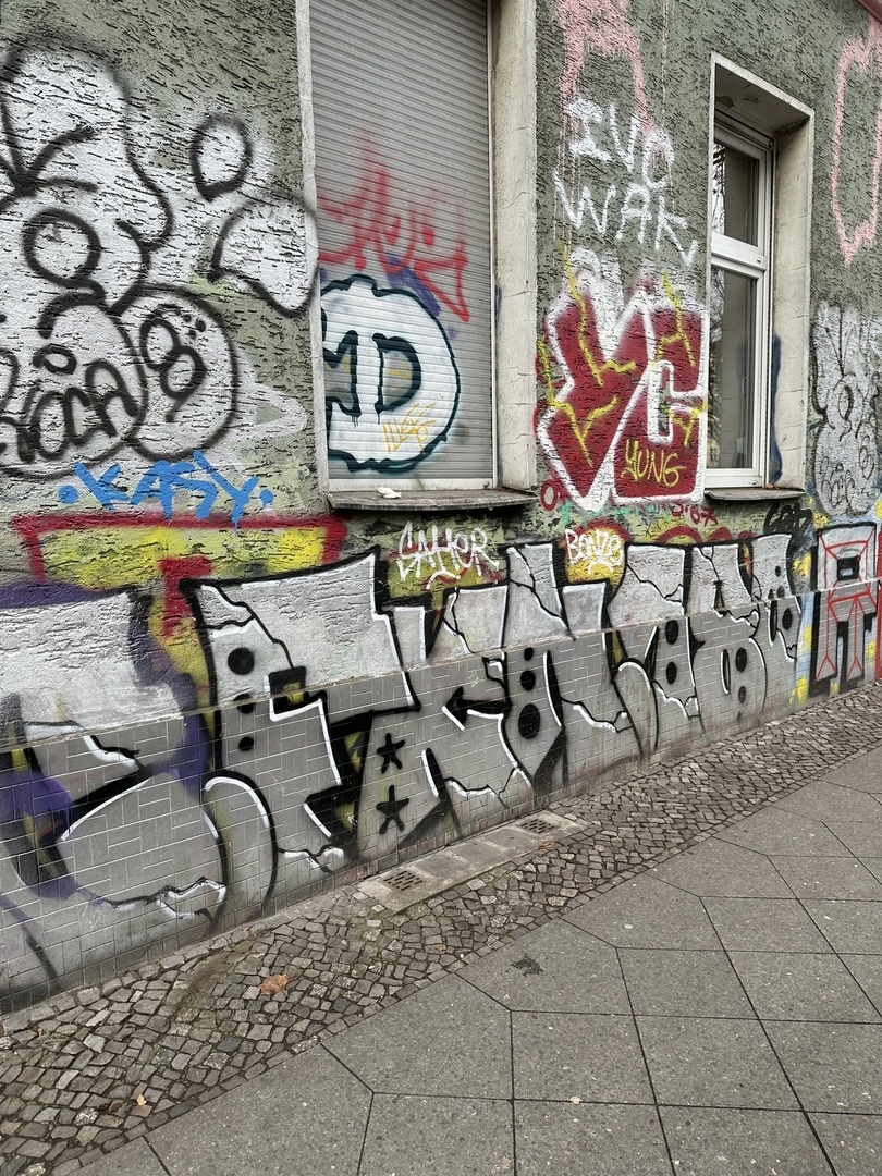 graf wall 1